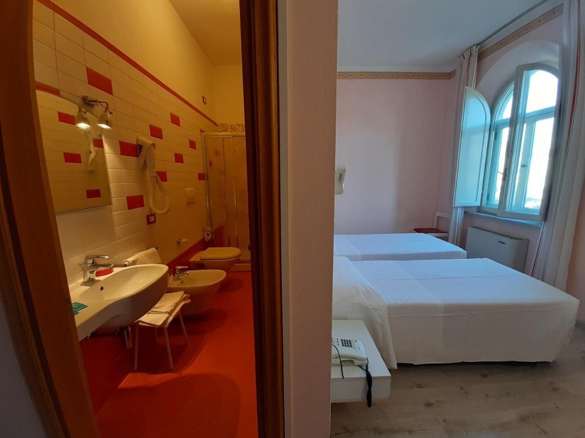 Elba Hotel Rosignano Solvay Kültér fotó